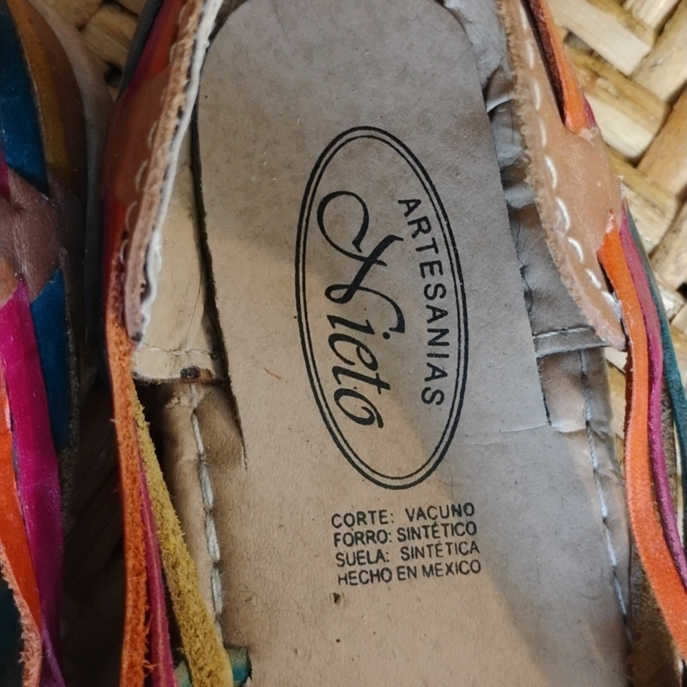 Handcrafted Sunflower Embroidered Leather Women’s Slip-On - Picture 2 of 7